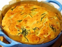 炊飯や煮込み料理以外にも使える！「ル・クルーゼ」の新作でパン作りに挑戦