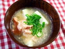 手土産にもぴったり！『茅乃舎』の東京駅限定“1袋だし”を使った出汁料理に挑戦！