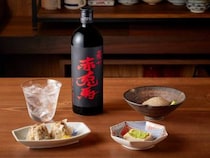 名酒場の店主も太鼓判！ 料理に寄り添う「薩州 赤兎馬」の清冽な味わい Vol.1