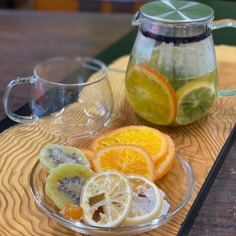 「日本茶の新しい扉を開きたい」という思いが詰まっています　※画像提供：甘露園