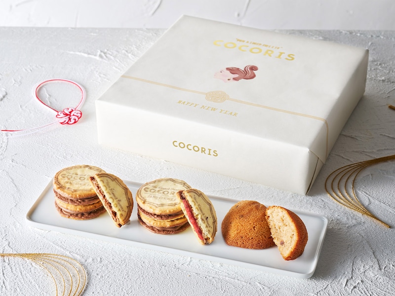 12個入（サンドクッキー・ヘーゼルナッツ×4枚、同・木苺×4枚/フィナンシェ×4個）3,348円