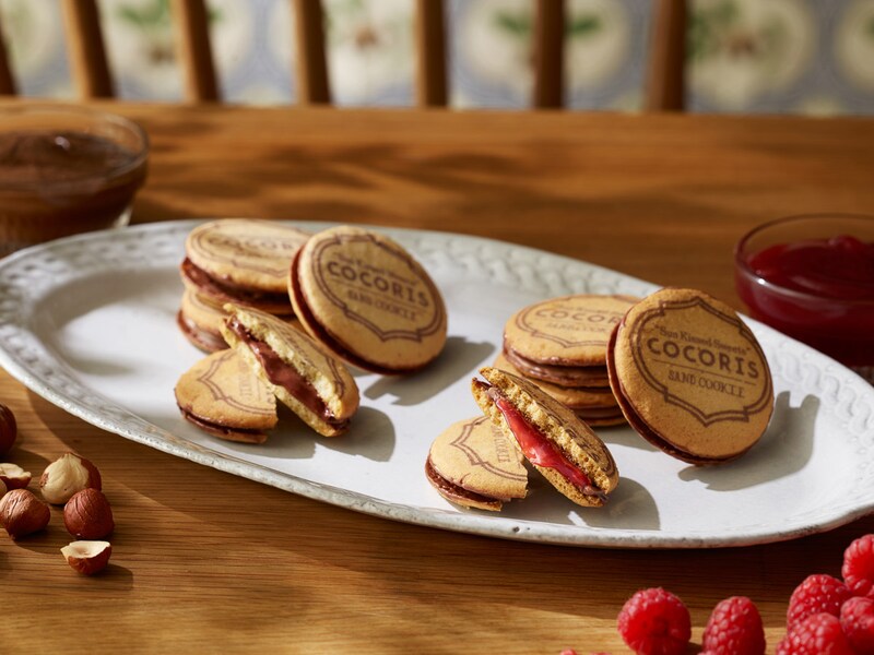 「ヘーゼルナッツと木苺」6個入 1,560円他