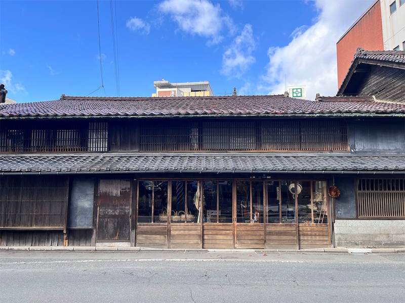 これぞ日本の荒物店、“ござ九”こと『森九商店』
