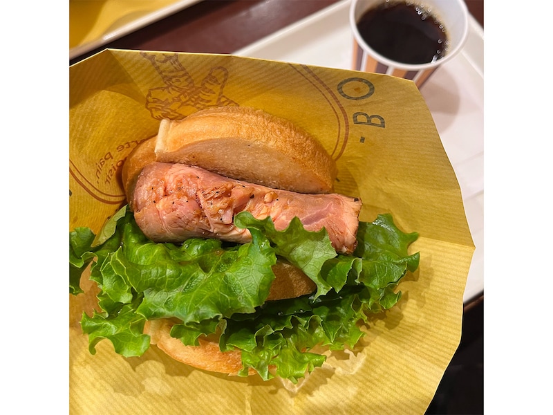 初訪問のパン屋さん『ミッシェル』の「丸太サンド」