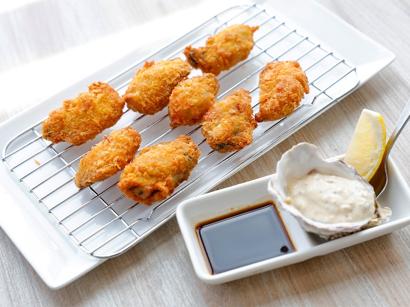 旨みが凝縮された牡蠣フライ。あっさり系のタルタルとの相性が見事！