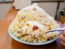 デカいは旨い！ 2018年に本当に美味しかった「デカ盛り名店」5軒