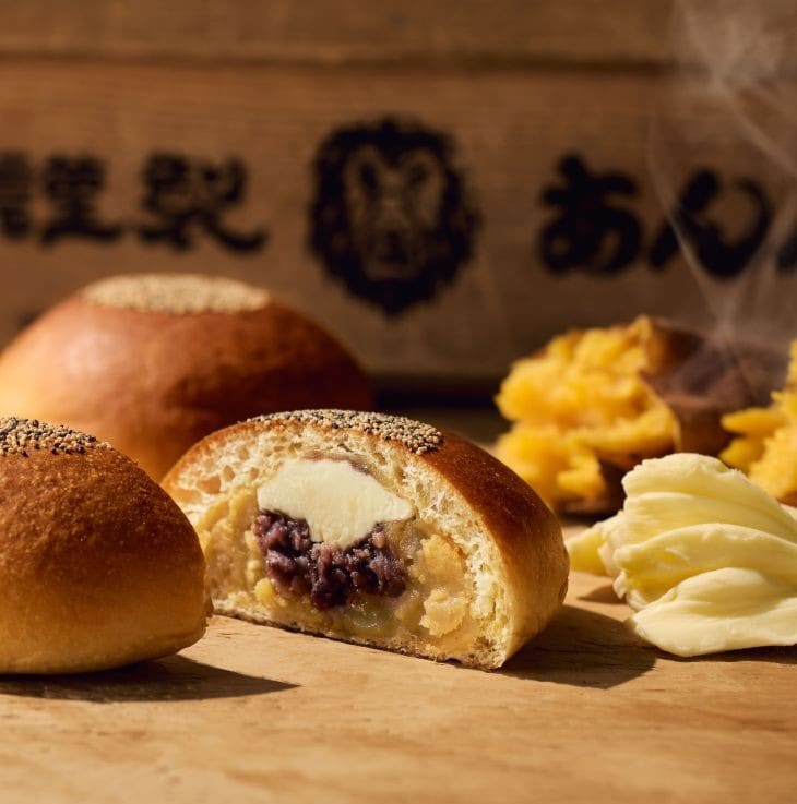 期間限定「あんバタパン・おさつ」1個 378円 [食楽web]