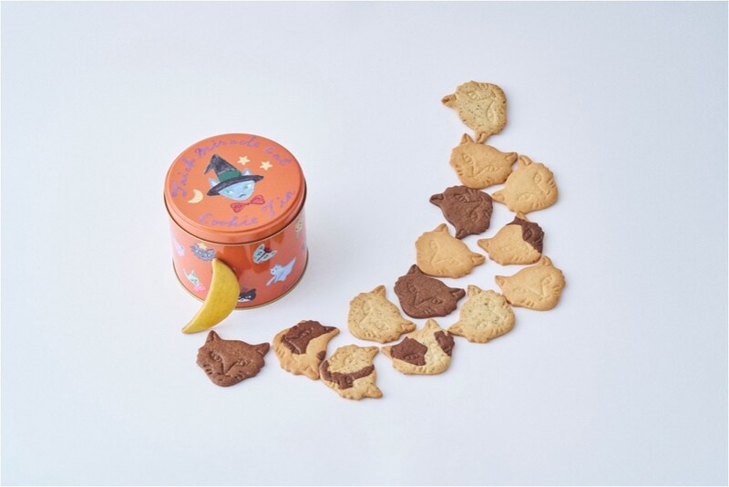 ハロウィンを盛り上げるかわいいクッキー缶。1缶 2800円