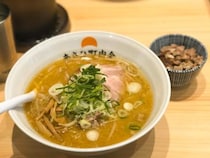 旨い店はタクシー運転手に訊け！ 『すみれ』出身の店主が作る『あさひ町内会』の絶品「味噌ラーメン」が旨い理由