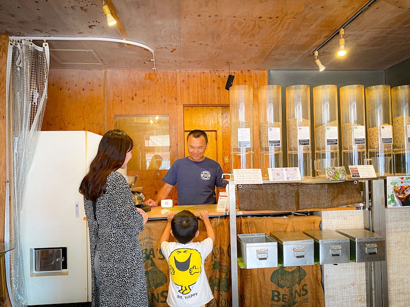 わざわざ行きたい茅ヶ崎の焙煎所『ジョンディーコーヒーロースターズ』。好みのコーヒーを探しに