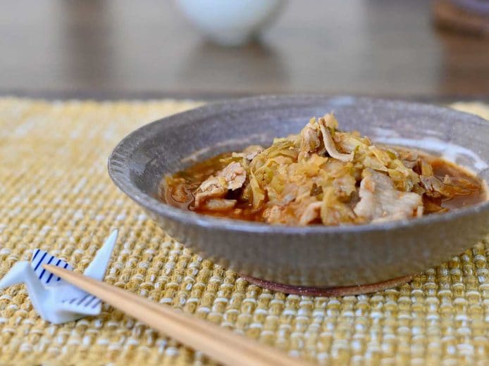 コチュジャン味は生姜も入ってさらにポカポカ！ 食欲もそそります