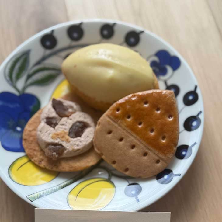 ザ・マロンサンドにはマロングラッセも入っています ［食楽web］