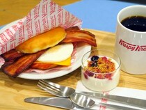 「クリスピー・クリーム・ドーナツ」の旗艦店だけで味わえる限定メニューとは？