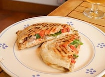 【鎌倉】行列イタリアンの姉妹店『Pucceria BeBè Kamakura』で味わうプッチャと自家製ティラミスアイス