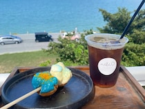 【沖縄】SNSの映えスイーツ発見！瀬長島ウミカジテラスの注目店はサーターアンダギー専門店『De：』