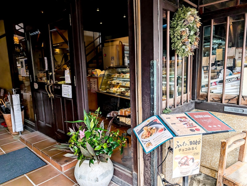 『セカンドハウスケーキワークス東洞院店』