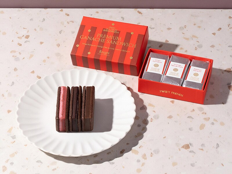 3種・各1個入 2,600円／改札内1F 吹き抜けエリア