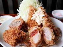 史上最強の「カツ定食」！ 五反田『あげ福』の「肉ミックス定食」が最高に旨い理由