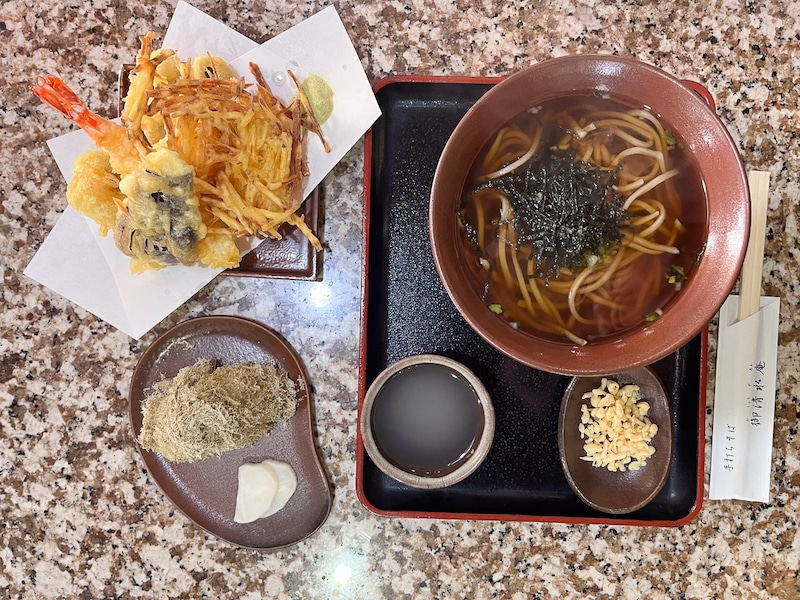 武生の名店「御清水庵」のお蕎麦