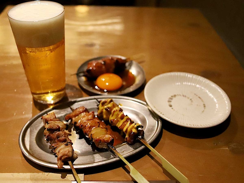 焼鳥好きは“純けい”を！ 大阪グルメ激戦区の『純けい焼鳥 ニドサンド』で味わう絶品の酒と肴