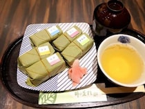 奈良で味わう、とっておき。ご当地の魅力が詰まった“名物グルメ”3選／ラーメン通推しの一杯も