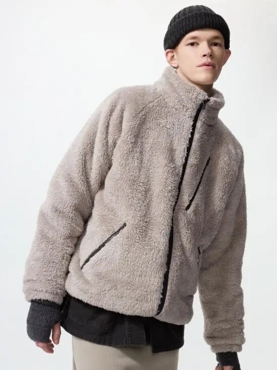 フリースジャケット