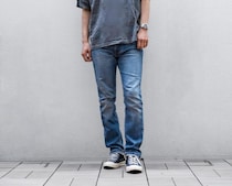 「ダサい中年男性」に共通する“時代遅れのファッション”とは。100万円の「ROLEX」より5万円の「COACH」が良い理由