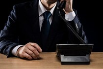 歯科医師は詐欺師のカモに？マネーリテラシーの低い高収入者ほど投資詐欺に狙われる