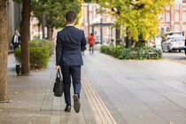 「ダサい中年男性」がまず買うべき“印象が激変するファッションアイテム“トップ3