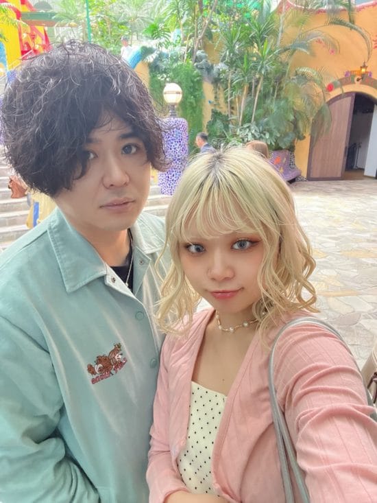 「妻は22歳、夫は33歳」11歳の“年の差婚”で「クラブもキャバクラもOK」なワケ