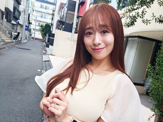 一児の母を公言する人気セクシー女優、デビューの理由は“夫とのレス”。15歳になった息子とは「仲良く生活しています」――仰天ニュース特報