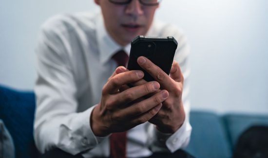 新たな生きづらさ 男に広まる［弱者感］