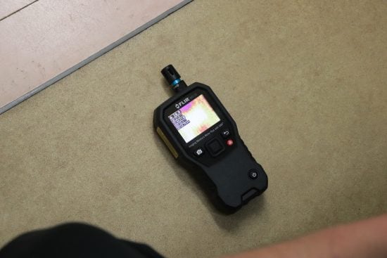 モイスチャーチェッカー