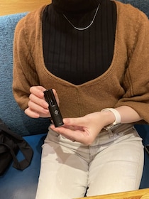 「酔った男に近くの路地へ引きずり込まれそうになり、噴射した」28歳女性も。“催涙スプレー”を持ち歩く女性の胸中