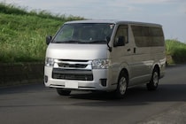 軽自動車に“あおり運転”したハイエースの末路。片側一車線を突き進んで「ざまあみろ！」――大反響セレクション