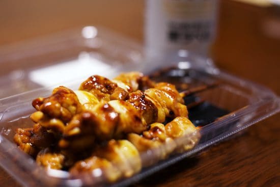 焼鳥と缶ビール