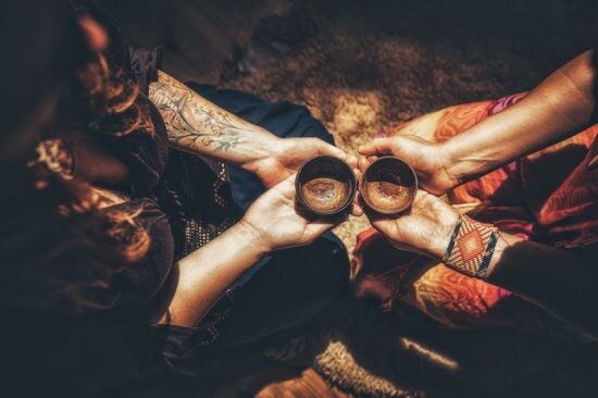 【Z李×角由紀子】スピリチュアルと裏社会の深い関係。バカラで20連敗するほど運が悪い人の共通点は？