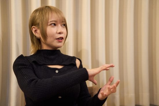 某夢の国から「デビューします」といきなり電話