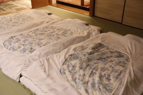和室に敷いた布団