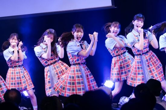 宮腰友里亜 僕が見たかった青空 雲組