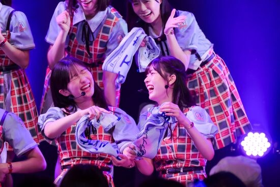 宮腰友里亜 僕が見たかった青空 雲組