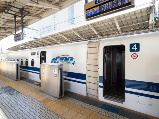 「開けろよ。ふざけるな」と絶叫、駅員に掴みかかろうとして…「新幹線に乗り遅れた」50代男性の末路――年末年始ベスト