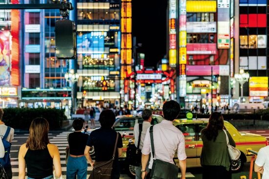 当事者が告発［性接待］の実態