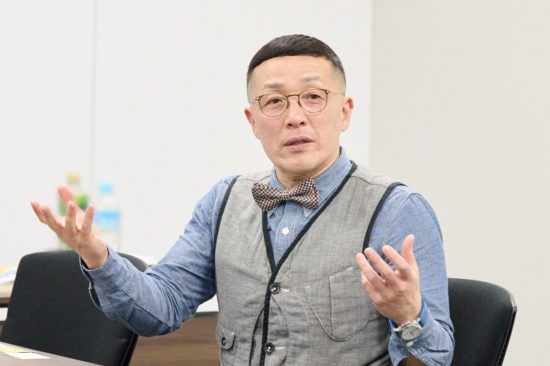 スマイリーキクチ