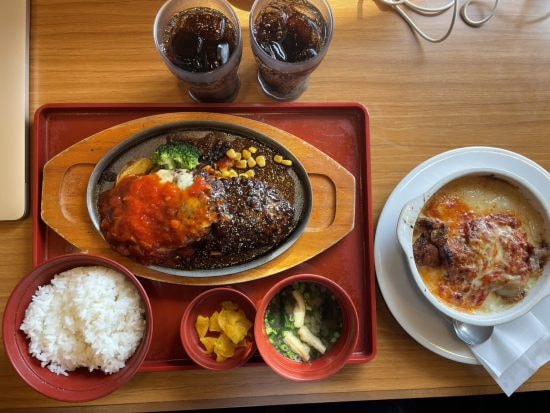 「大分のジョイフル」は大晦日でも満席。「一食2000キロカロリー」摂取し、ルーツを再確認したメタボ記者の里帰り記