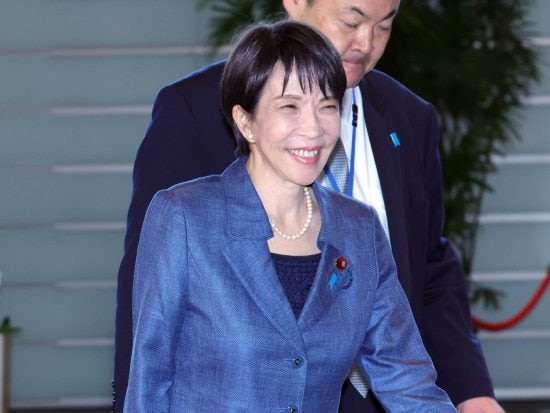 首相官邸に入る高市早苗首相=12月18日午前
