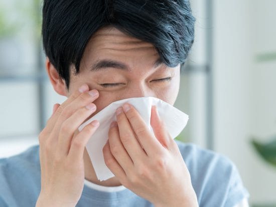 花粉症シーズンが長期化!? “花粉症ゾンビ”にならないために、すぐ始めるべき習慣とは【医師監修】