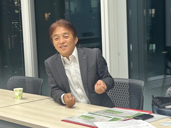 ゴキブリ駆除に使命感を持つ64歳男性。「人が嫌がる仕事に商機がある」元エリートの逆転戦略