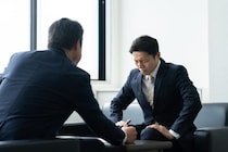 40代で発覚する人も急増…3つの事例でわかる「グレーゾーン社員」の特徴。ハラスメントにならない接し方も紹介