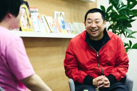 なぜ俺たちは歩いているだけで通報されるのか？